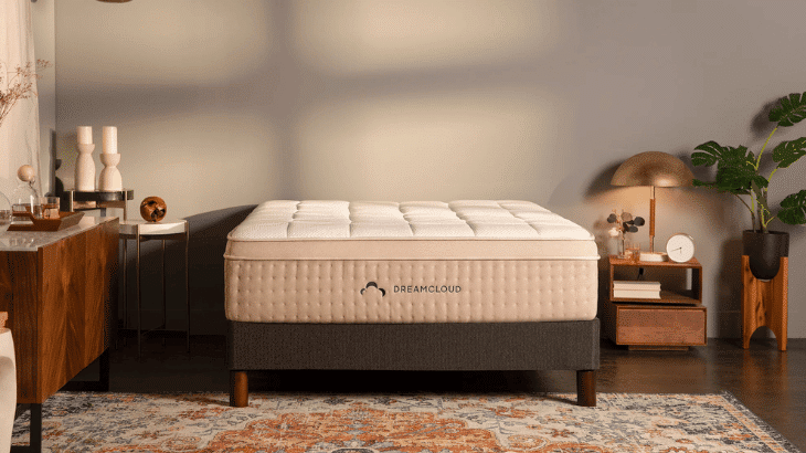 Best Luxury Mattress for Adjustable Bed - DreamCloud Premier